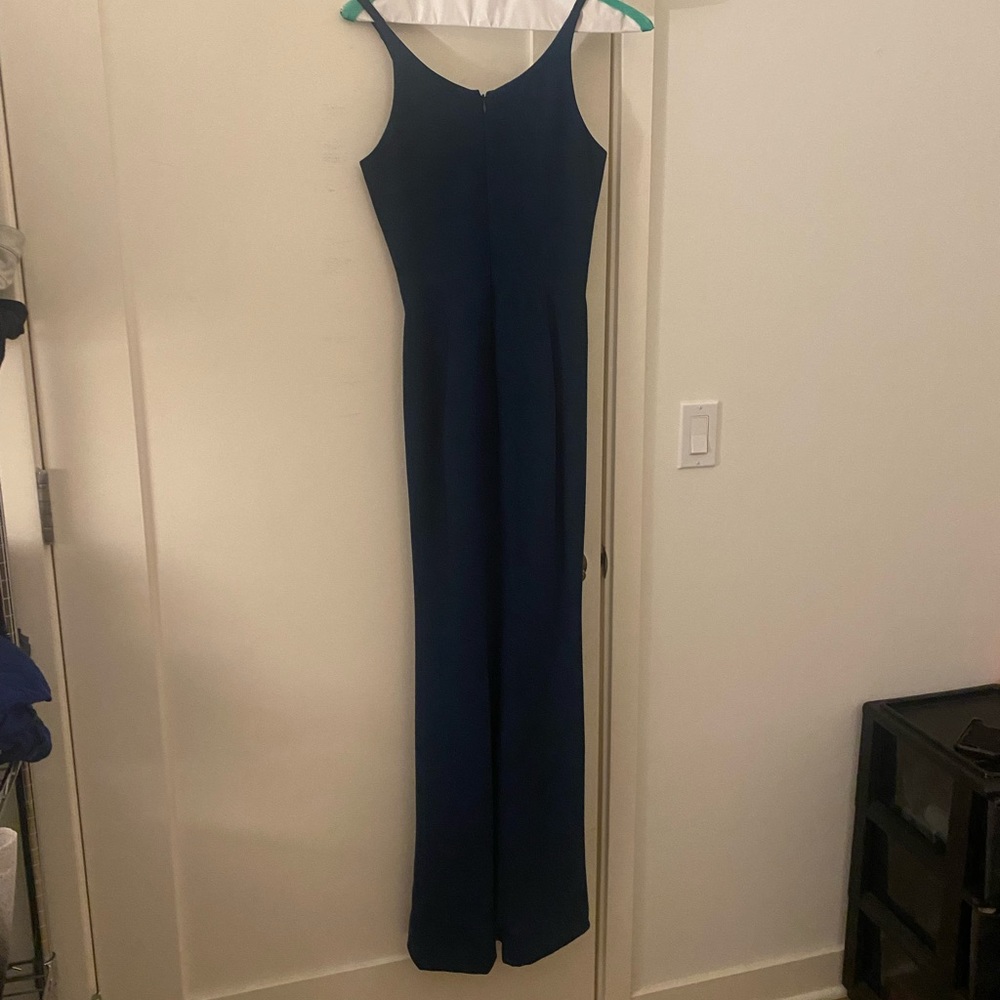 Dress the population iris crepe gown in pine - Picture 7 of 7